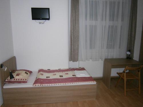 Fanni Budapest Guesthouse - image 3