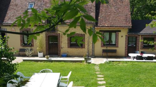 La Maison Lierue gîte à louer Montlandon