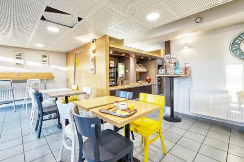 Їжа та напої, B&B HOTEL CAEN Sud in Іфс