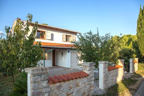  Holiday Home Magić in Pašman