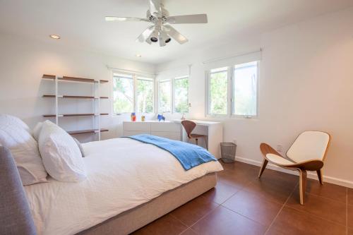 Art Lover's Paradise and Casita - image 5