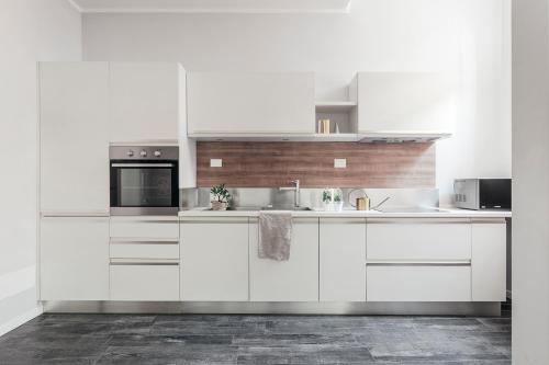 Opera Residence - image 4