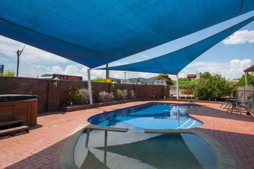 Bassein, Albury Classic Motor Inn in Albury