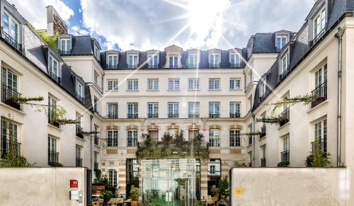 Kube Hôtel Paris, Parigi