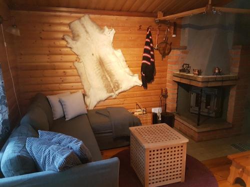 2 bunk beds, 1 sofa bed