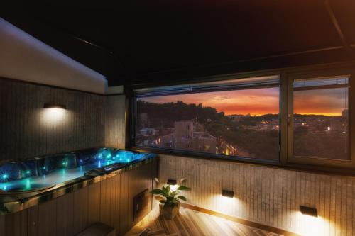 N Bridge Hotel in Jeonju-si