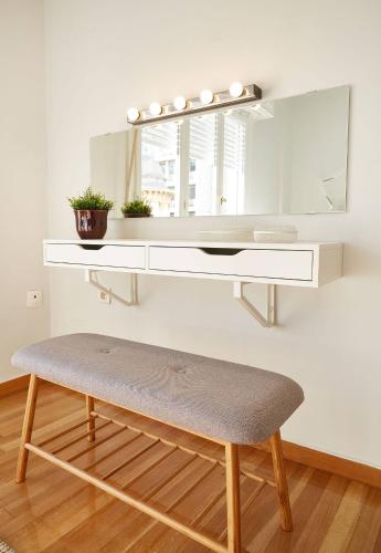 Chloe Boutique Apartments Metropolis
