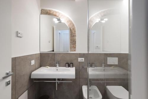 Duomo apartment - image 2