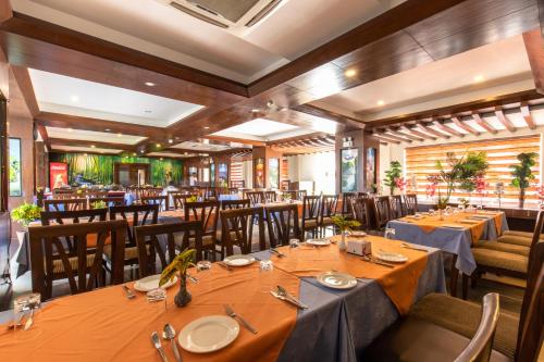 Restoran, Palette 823 Hotel Ichchha in Simara