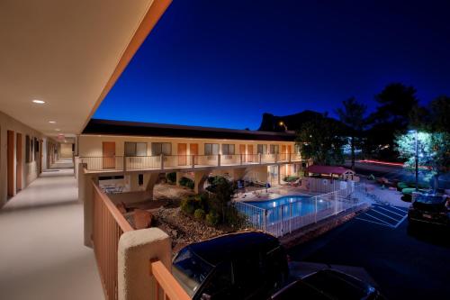 ザ ビューズ イン セドナ