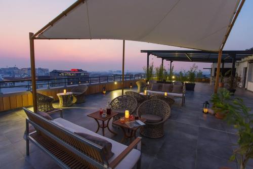 ระเบียง/ชานเรือน, Tsanga Tsanga Hotel in กลางเมืองอันตานานาริโว