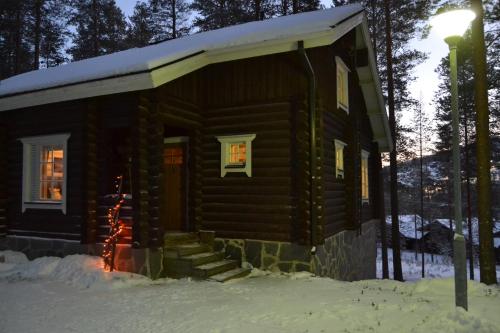Ieeja, Chalet Suomukka in Tonkopuro