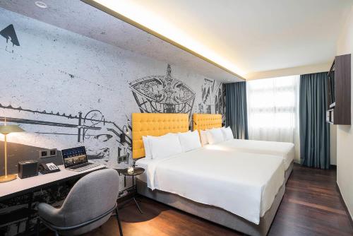 room detail thumbnail 0