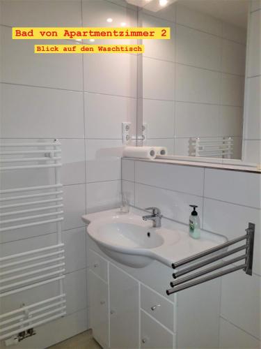 Doppel-Appartement Salzbrunner Str. 11, Langwasser Mitte Doppel-Appartement Salzbrunner Str. 11, Langwasser Mitte