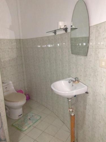 Jupiters Garden Cottages photo