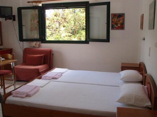  finikes studios kefalonia in Sami