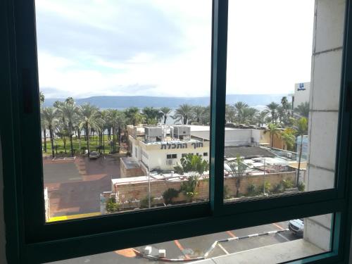 Beach, Apartment By The Lake in Tiberias