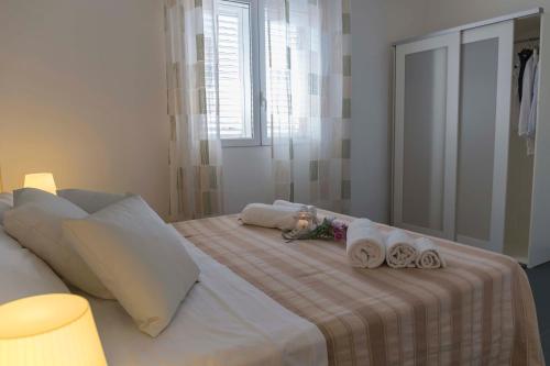 Mareinsicilia Cannamara Appartamenti Room Type - Two-Bedroom Apartment with Sea View Mareinsicilia Cannamara Appartamenti Room Type - Two-Bedroom Apartment with Sea View