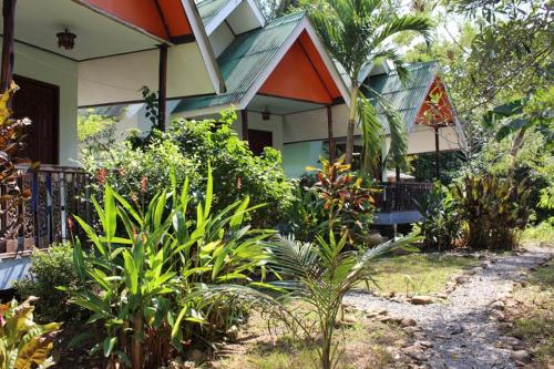 %name Baan Nora เกาะช้าง