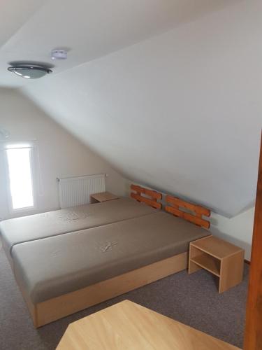 Two Connecting Double Rooms - Attic