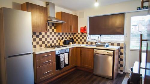 Ur City Pad - 4 bedrooms - 4 bathrooms - Somerset House - image 7