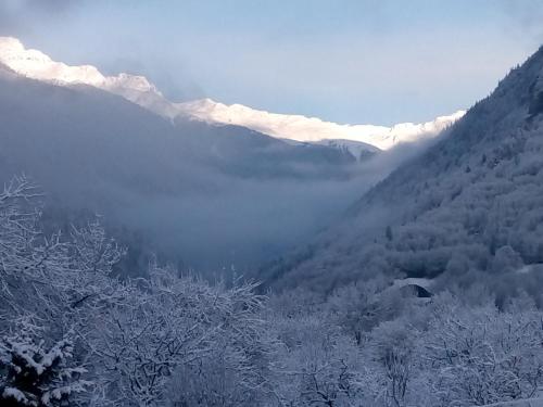 Charme et authenticite a Oz en Oisans