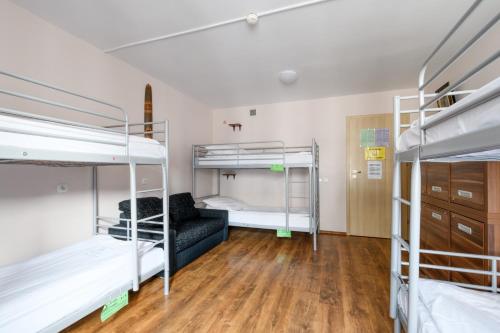 Hostel Stara Praga Południe na Wiatracznej - image 7