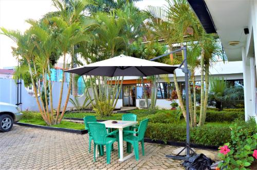 Vista exterior, M Hotel in Dar Es Salaam