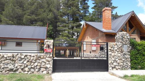 Cabañas Pyracantha - Apartment - Esquel