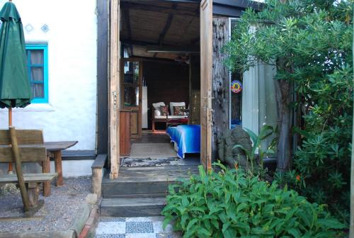 Létesítmények, La Escondida in La Barra