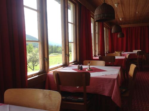 Smedsgården Hotel - image 2