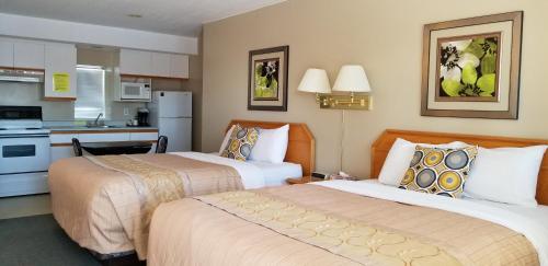 . Athabasca Lodge Motel