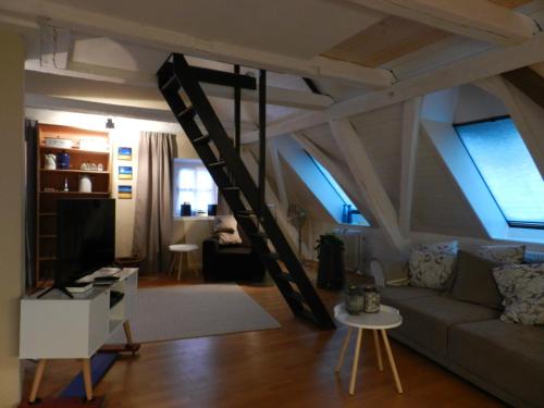 Blue Wall BnB - image 14