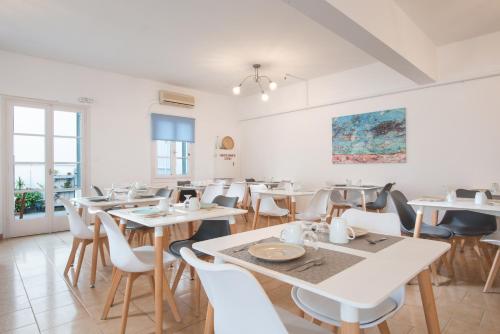 餐廳, 米洛斯酒店 (Milos Hotel) in 米洛斯島