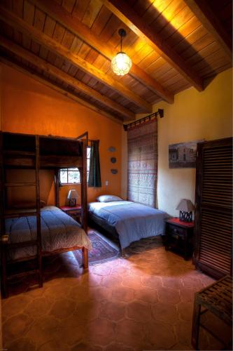 Casa Wenche in Santa Cruz la Laguna