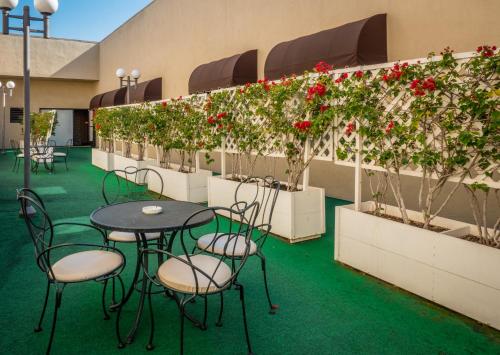 Exterior view, Olyver Hotel - Formerly New Seoul Hotel in Koreatown