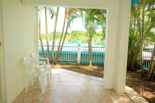 陽台/露台, Holiday Hire Fiji in 勞托卡