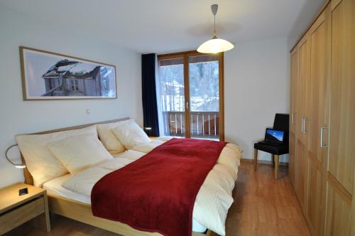 Two-Bedroom Apartment with Pamoramic View