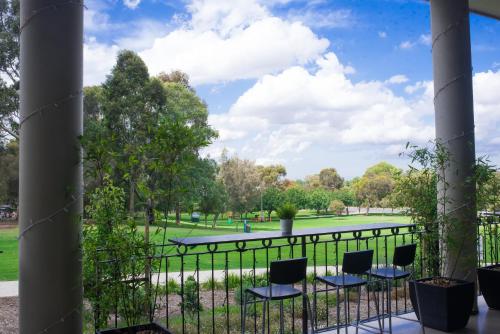 Étterem, Sfera's Park Suites & Convention Centre in Modbury