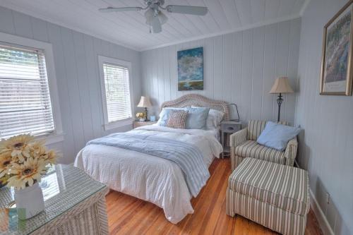 SeaGrape Cottage - image 11