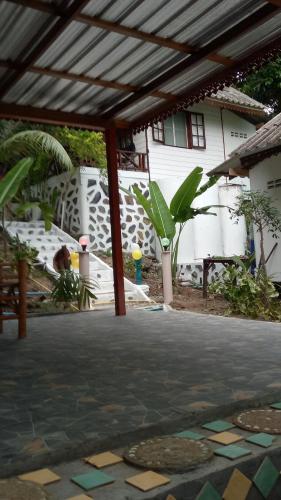 Comon Bungalow HaadChaoPhao - image 3