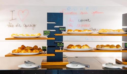 Eten en drinken, Ramada Encore by Wyndham Sao Paulo Osasco in Osasco