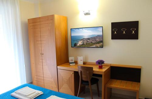 Hotel Mare Azzurro in 特拉西那
