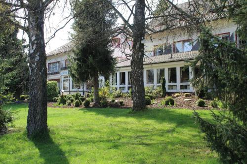 Gästehaus am Kurpark - Hotel - Villingen-Schwenningen