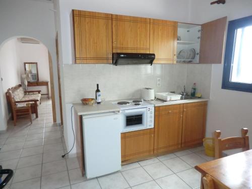 Flisvos Apartments - image 11