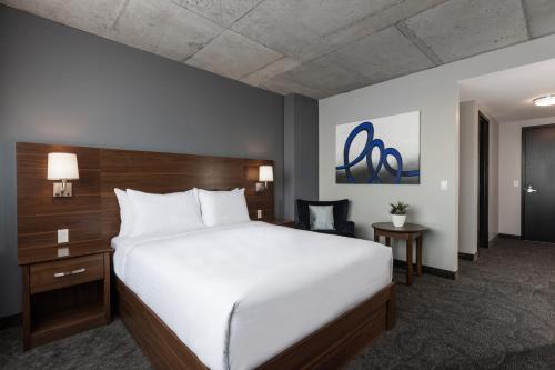 Imperia Hotel et Suites Boucherville