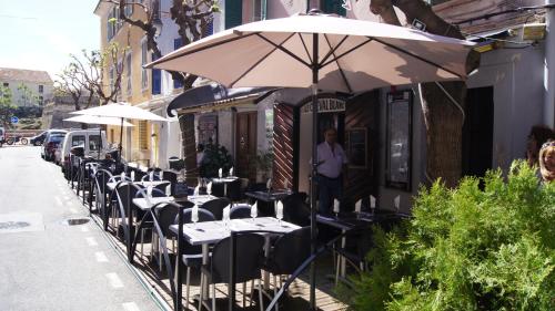 Auberge du cheval blanc - Location, gîte - Ajaccio