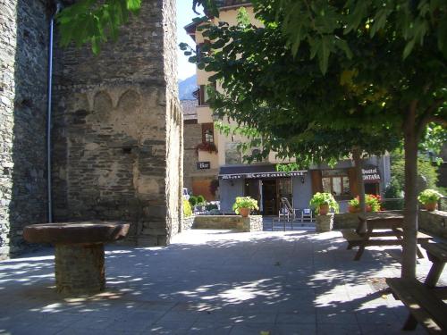 Hostal Montaña - image 7