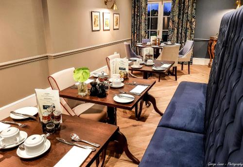 Restaurante, Donnington Grove Hotel & Golf Club in Newbury