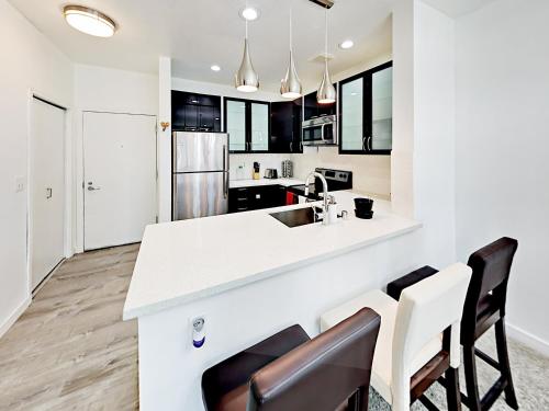 1St Ave Condo Unit #416 Condo - main image